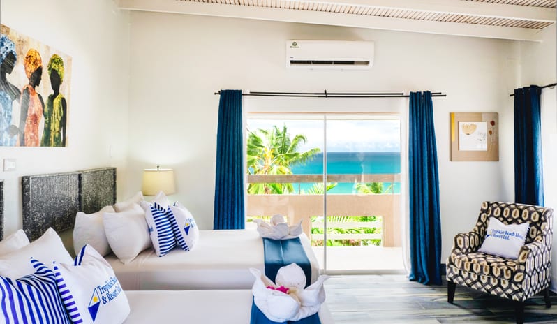 Deluxe Suite Pool View - 2 Beds